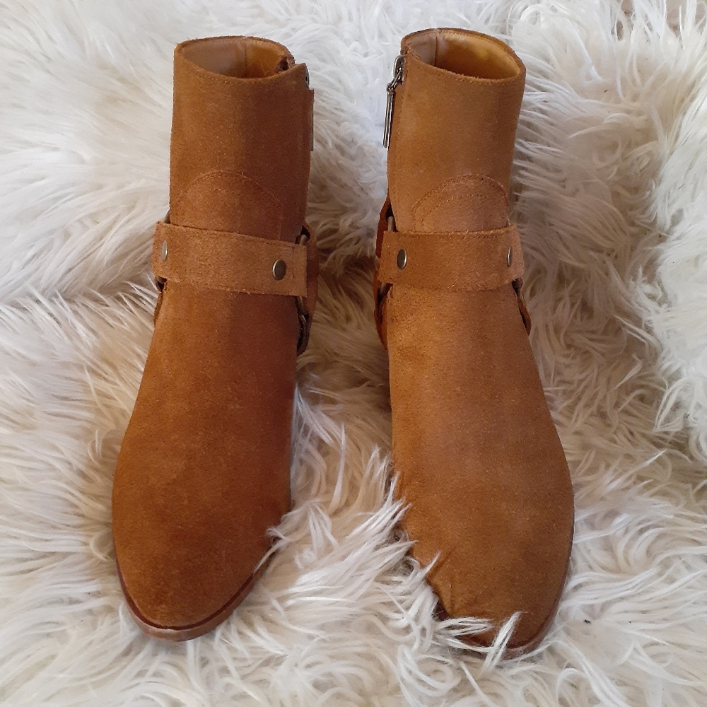 Saint Laurent Leather Booties - Picture 7 of 8
